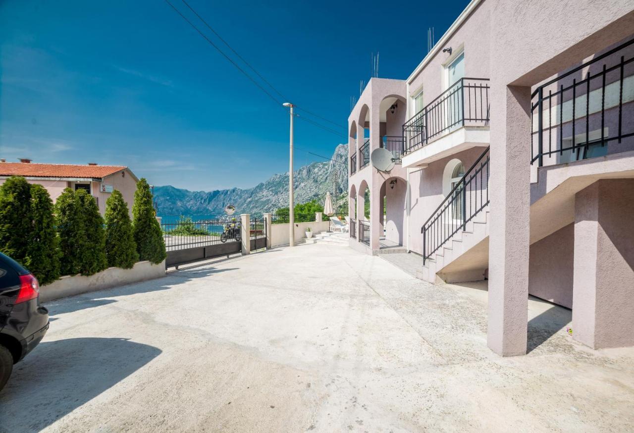 Boka Bay Apartment Kotor Exterior foto