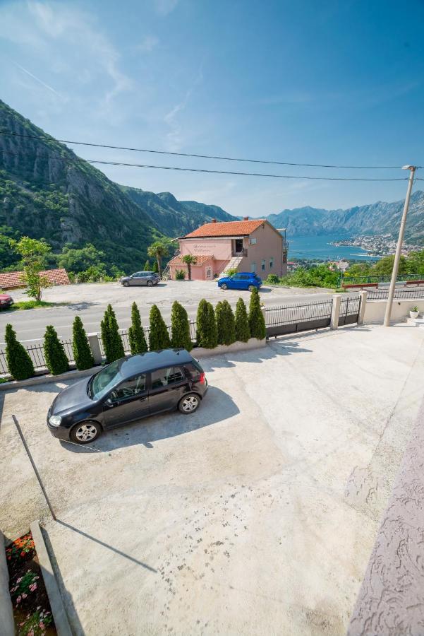 Boka Bay Apartment Kotor Exterior foto