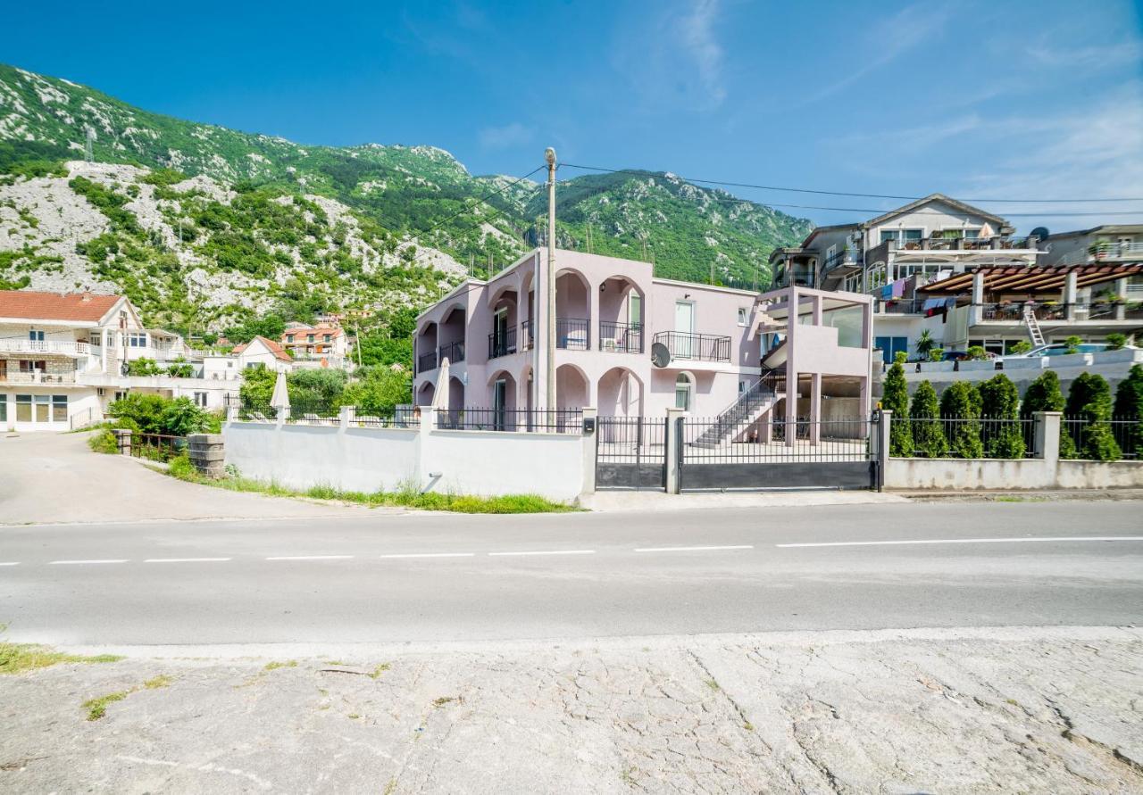 Boka Bay Apartment Kotor Exterior foto
